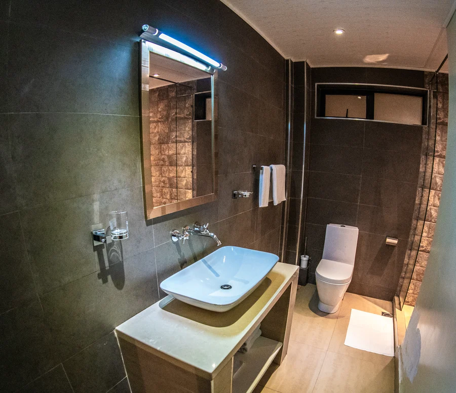Two-Bed Single Level · Second Bathroom