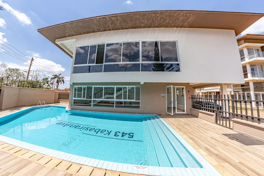 543 Kabasiran · Pool
