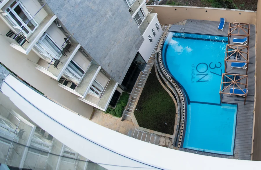 37 On Kikambala · Pool
