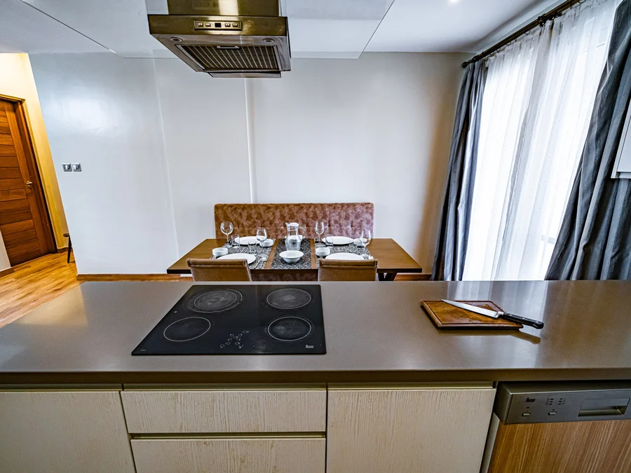 Gloss Kitchen